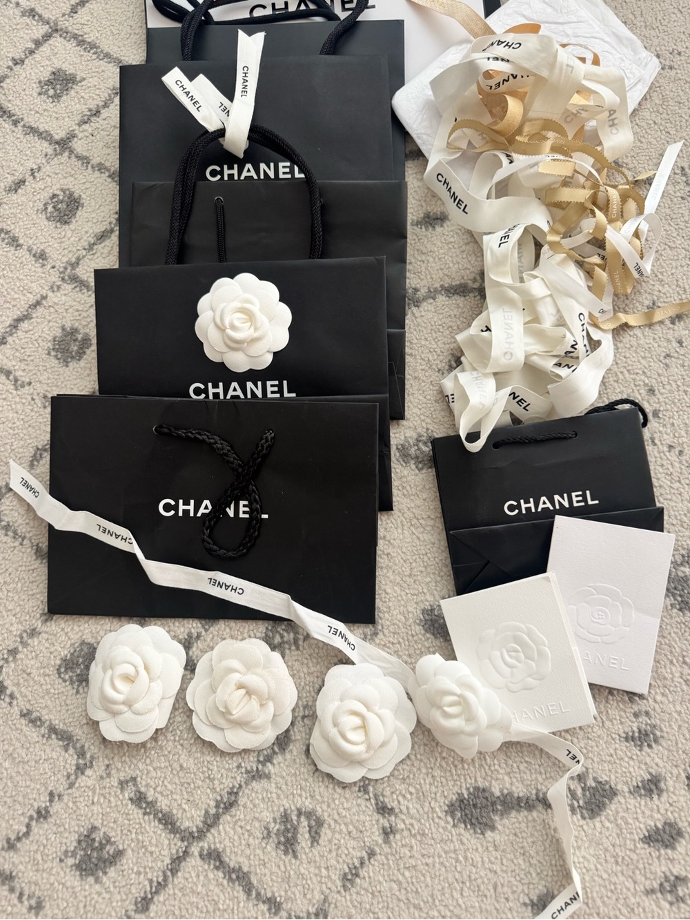 CHANEL White Camellia Floral Pin Set with Branded Ribbons